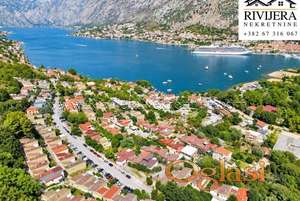 Prodaje se renovirana kuca Skaljari Kotor
